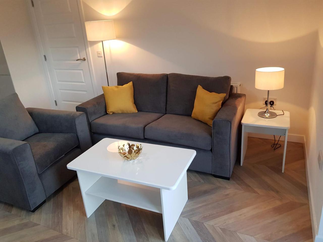 סטירלינג 1 Royal View Apartments מראה חיצוני תמונה