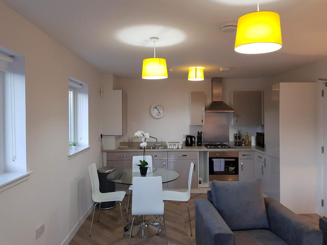 סטירלינג 1 Royal View Apartments מראה חיצוני תמונה